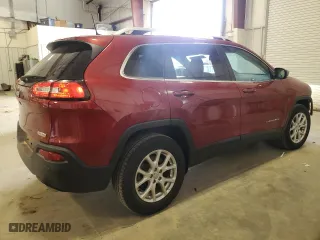 2017 Jeep Cherokee Latitude with VIN 1C4PJMCS7HW635662, listed as a Copart auction lot 51242635 with 137,878 mi miles and Non Repairable. Bid and sale history available at carsss.com. Image 3.