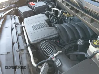 2021 Cadillac Escalade Sport z VIN 1GYS3FKL3MR216155, wystawiony jako IAAI lot #42049587 z przebiegiem 84 000 mil mil oraz . Historia ofert i sprzedaży dostępna na DreamBid. Obrazek 19.