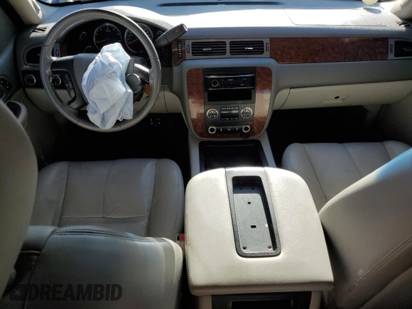 2008 Chevrolet Silverado 1500 LTZ with VIN 2GCEK190581265618, listed as a Copart auction lot 53326745 with 213,700 mi miles and Salvage Title. Bid and sale history available at DreamBid. Image 8.