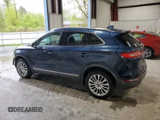 2017 Lincoln MKC Reserve z VIN 5LMCJ3D96HUL56678, wystawiony jako Copart lot #56346875 z przebiegiem 65 504 mil mil oraz Szkody całkowita. Historia ofert i sprzedaży dostępna na DreamBid. Obrazek 2.