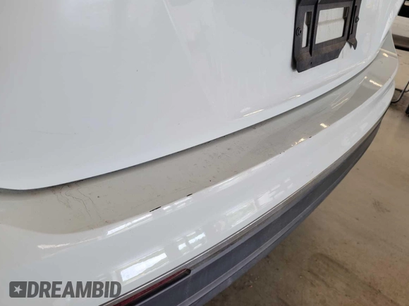 2024 Volkswagen Tiguan SE с VIN 3VV3B7AX8RM082650, выставлен на аукционе IAAI как лот 42853001 с пробегом 19 677 миль миль и . История ставок и продаж доступна на DreamBid. Изображение 11.
