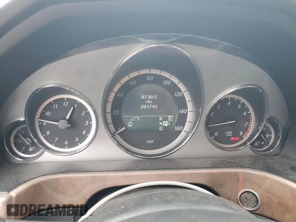 2011 Mercedes-Benz E 350 Luxury with VIN WDDHF5GB1BA474175, listed as a Copart auction lot 51015615 with 201,742 mi miles and Salvage Title. Bid and sale history available at DreamBid. Image 9.