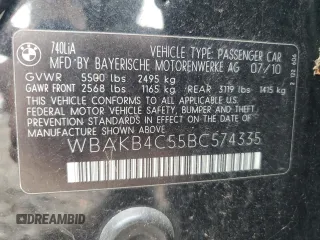 2011 BMW 7 Series 740Li z VIN WBAKB4C55BC574335, wystawiony jako Copart lot #59947785 z przebiegiem 106 366 mil mil oraz Szkoda całkowita • Salvage title. Historia ofert i sprzedaży dostępna na DreamBid. Obrazek 13.