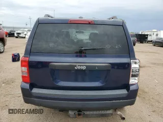 2016 Jeep Patriot Sport z VIN 1C4NJPBA6GD622154, wystawiony jako Copart lot #56938005 z przebiegiem 113 705 mil mil oraz Szkoda całkowita • Salvage title. Historia ofert i sprzedaży dostępna na DreamBid. Obrazek 6.