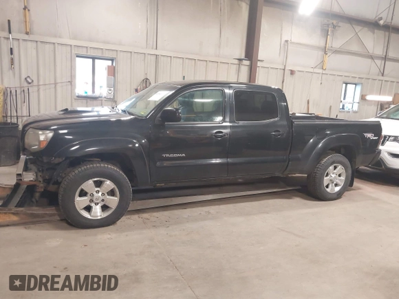 2009 Toyota Tacoma with VIN 3TMMU52N69M011591, listed as a IAAI auction lot 41941044 with 220,925 mi miles and . Bid and sale history available at DreamBid. Image 14.