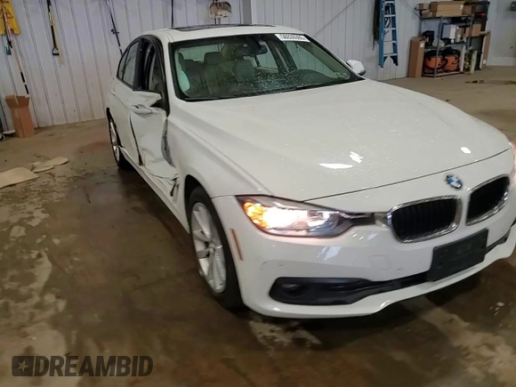 2016 BMW 3 Series 320i xDrive z VIN WBA8A3C59GK551242, wystawiony jako Copart lot #56939365 z przebiegiem 146 326 mil mil oraz Szkoda całkowita • Salvage title. Historia ofert i sprzedaży dostępna na DreamBid. Obrazek 13.