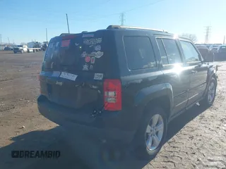 2016 Jeep Patriot Sport z VIN 1C4NJPBA6GD575594, wystawiony jako IAAI lot #41781693 z przebiegiem Nie podano mil oraz . Historia ofert i sprzedaży dostępna na DreamBid. Obrazek 4.