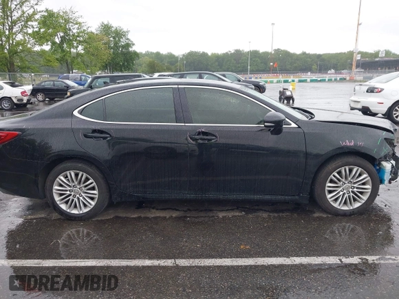2013 Lexus ES 250 с VIN JTHBK1GG3D2005004, выставлен на аукционе IAAI как лот 42277396 с пробегом 157 846 миль миль и . История ставок и продаж доступна на DreamBid. Изображение 13.