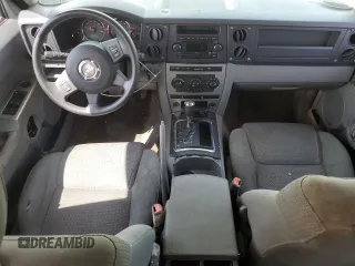 2006 Jeep Commander with VIN 1J8HG48K96C293473, listed as a Copart auction lot 70636554 with 240,013 mi miles and Salvage Title. Bid and sale history available at carsss.com. Image 8.