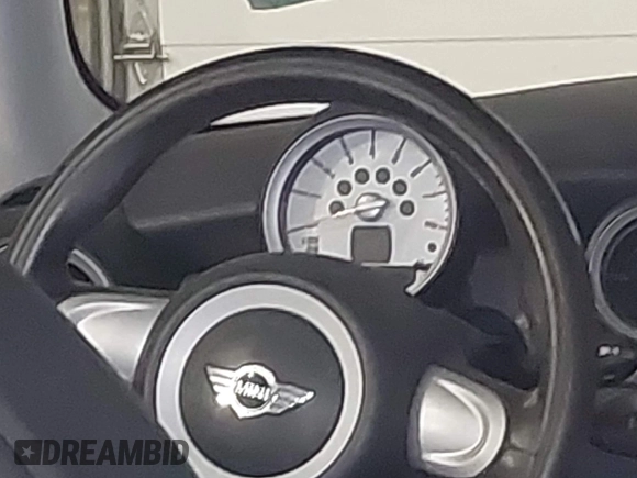 2008 MINI Hardtop S with VIN WMWMF73568TT89766, listed as a IAAI auction lot 42717545 with Not provided miles and . Bid and sale history available at DreamBid. Image 7.