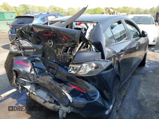 2012 Mazda 3 i Sport z VIN JM1BL1UG0C1530996, wystawiony jako IAAI lot #41987191 z przebiegiem 174 144 mil mil oraz . Historia ofert i sprzedaży dostępna na DreamBid. Obrazek 4.