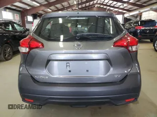 2018 Nissan Kicks SV z VIN 3N1CP5CUXJL544761, wystawiony jako Copart lot #57390865 z przebiegiem 150 260 mil mil oraz Czysty tytuł • Clean title. Historia ofert i sprzedaży dostępna na DreamBid. Obrazek 6.
