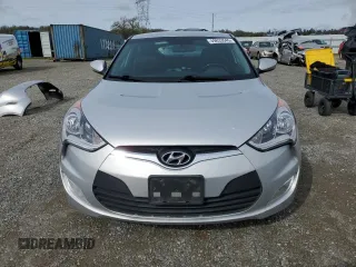 2017 Hyundai Veloster Value Edition with VIN KMHTC6AD9HU307983, listed as a Copart auction lot 49833545 with 120,537 mi miles and Salvage Title. Bid and sale history available at carsss.com. Image 5.