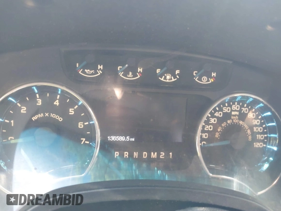 2014 Ford F-150 XL with VIN 1FTEW1CM7EKE11447, listed as a IAAI auction lot 40263342 with 136,589 mi miles. Bid and sale history available at carsss.com. Image 7.