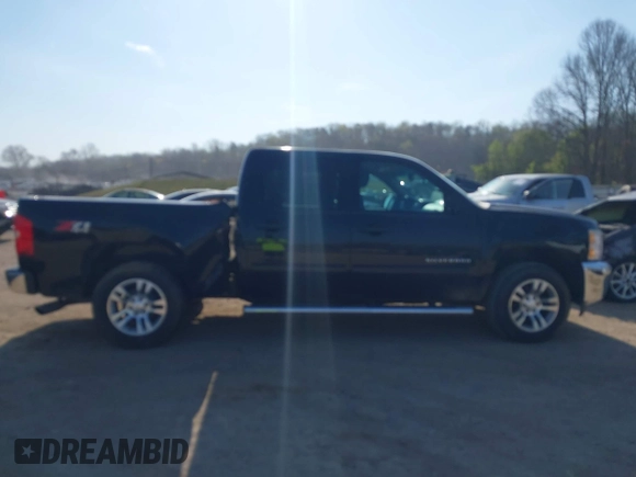 2013 Chevrolet Silverado 1500 LT with VIN 3GCPKSE7XDG216336, listed as a IAAI auction lot 41899590 with 38,398 mi miles. Bid and sale history available at carsss.com. Image 13.
