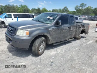 2005 Ford F-150 STX с VIN 1FTRX14W15FB67981, выставлен на аукционе Copart как лот 58006795 с пробегом 122 627 миль миль и Чистый • Clean title. История ставок и продаж доступна на DreamBid. Изображение 1.