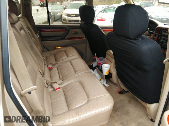 2000 Lexus LX 470 with VIN JT6HT00W8Y0100087, listed as a IAAI auction lot 41762294 with 274,720 mi miles and . Bid and sale history available at carsss.com. Image 8.