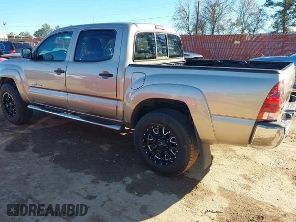 2008 Toyota Tacoma PreRunner with VIN 5TEJU62N78Z509695, listed as a IAAI auction lot 41163580 with 195,659 mi miles. Bid and sale history available at carsss.com. Image 3.