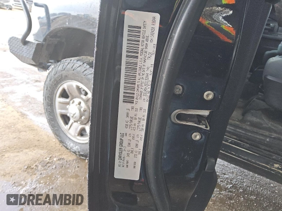 2014 Ram 2500 Tradesman with VIN 3C6UR5HJ5EG152044, listed as a Copart auction lot 41803395 with 121,991 mi miles and Clean Title. Bid and sale history available at carsss.com. Image 12.
