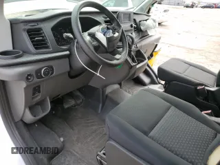 2024 Ford Transit Cargo with VIN 1FTBR1Y84RKB03745, listed as a Copart auction lot 49505745 with 867 mi miles and Clean Title. Bid and sale history available at DreamBid. Image 8.