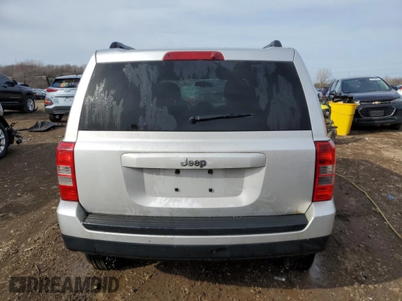 2012 Jeep Patriot Sport with VIN 1C4NJPBBXCD511285, listed as a Copart auction lot 49825915 with 197,269 mi miles and Salvage Title. Bid and sale history available at DreamBid. Image 6.