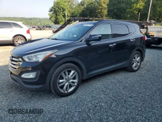 2014 Hyundai Santa Fe z VIN 5XYZW3LA0EG153782, wystawiony jako Copart lot #62542125 z przebiegiem 201 828 mil mil oraz Szkoda całkowita • Salvage title. Historia ofert i sprzedaży dostępna na DreamBid. Obrazek 1.