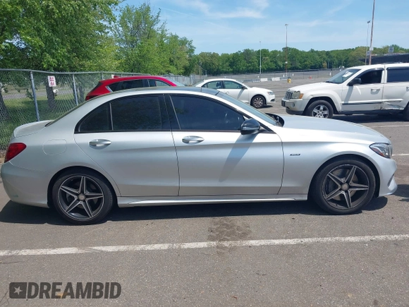 2016 Mercedes-Benz C 450 AMG z VIN 55SWF6EB2GU130541, wystawiony jako IAAI lot #42228358 z przebiegiem 120 970 mil mil oraz . Historia ofert i sprzedaży dostępna na DreamBid. Obrazek 13.