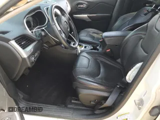 2018 Jeep Cherokee Trailhawk with VIN 1C4PJMBX0JD610455, listed as a Copart auction lot 61251565 with 75,818 mi miles and Salvage title. Bid and sale history available at DreamBid. Image 7.