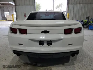 2013 Chevrolet Camaro LS with VIN 2G1FE1E39D9105046, listed as a Copart auction lot 88270445 with 165,476 mi miles and Salvage Title. Bid and sale history available at carsss.com. Image 6.