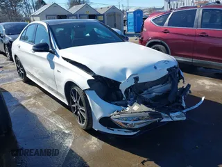 2018 Mercedes-Benz C 43 AMG with VIN 55SWF6EB1JU251102, listed as a IAAI auction lot 41433415 with 67,972 mi miles and . Bid and sale history available at carsss.com. Image 1.