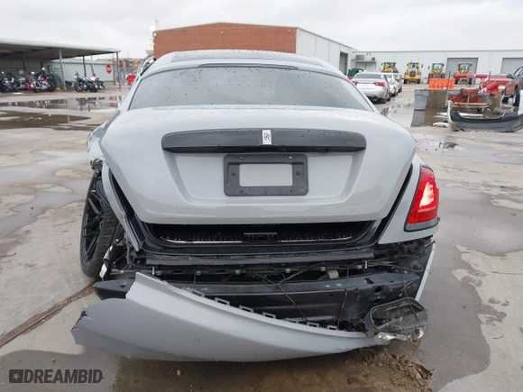 2016 Rolls-Royce Wraith with VIN SCA665C59GUX86162, listed as a IAAI auction lot 41289481 with 47,566 mi miles. Bid and sale history available at carsss.com. Image 16.