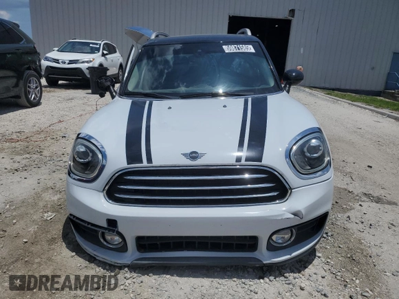 2019 MINI Countryman Cooper with VIN WMZYS7C58K3F44585, listed as a Copart auction lot 59871585 with 30,936 mi miles and Clean title. Bid and sale history available at DreamBid. Image 5.
