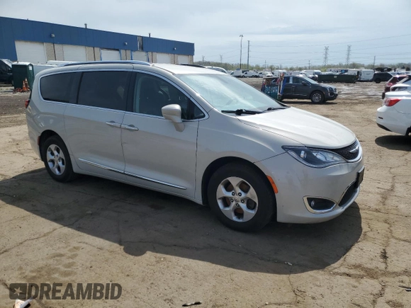2017 Chrysler Pacifica Touring L Plus with VIN 2C4RC1EG9HR757538, listed as a Copart auction lot 55023885 with 155,608 mi miles and Clean Title. Bid and sale history available at DreamBid. Image 4.