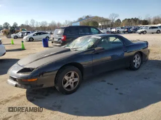 1997 Chevrolet Camaro z VIN 2G1FP22K6V2114714, wystawiony jako Copart lot #42320245 z przebiegiem 239 087 mil mil oraz Szkoda całkowita • Salvage title. Historia ofert i sprzedaży dostępna na DreamBid. Obrazek 1.