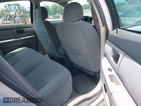 2006 Ford Taurus SE с VIN 1FAFP53UX6A105350, выставлен на аукционе IAAI как лот 42363631 с пробегом 107 825 миль миль и . История ставок и продаж доступна на DreamBid. Изображение 8.