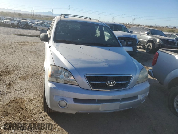 2005 Kia Sorento LX with VIN KNDJC733X55487373, listed as a Copart auction lot 42855055 with 154,080 mi miles and Clean Title. Bid and sale history available at carsss.com. Image 5.