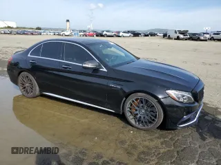 2017 Mercedes-Benz C 63 S AMG с VIN 55SWF8HB4HU193830, выставлен на аукционе Copart как лот 49514715 с пробегом 67 199 миль миль и Списание • Salvage title. История ставок и продаж доступна на DreamBid. Изображение 4.