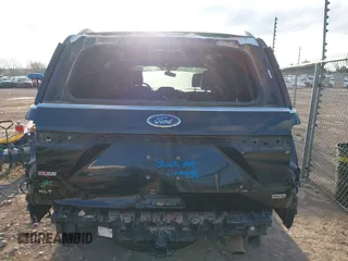 2019 Ford Expedition XLT z VIN 1FMJU1JTXKEA30678, wystawiony jako IAAI lot #41905098 z przebiegiem 156 746 mil mil oraz . Historia ofert i sprzedaży dostępna na DreamBid. Obrazek 17.