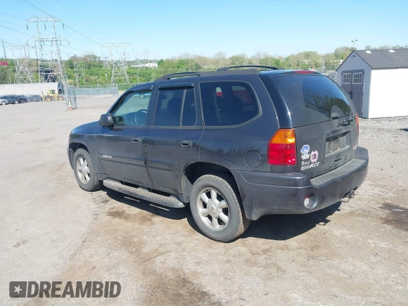 2005 GMC Envoy SLE with VIN 1GKDT13S552253519, listed as a IAAI auction lot 42113617 with 172,058 mi miles and . Bid and sale history available at DreamBid. Image 3.
