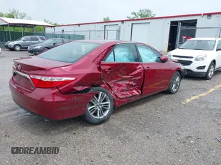 2017 Toyota Camry XLE z VIN 4T1BF1FK1HU644600, wystawiony jako IAAI lot #42301348 z przebiegiem 74 937 mil mil oraz . Historia ofert i sprzedaży dostępna na DreamBid. Obrazek 4.