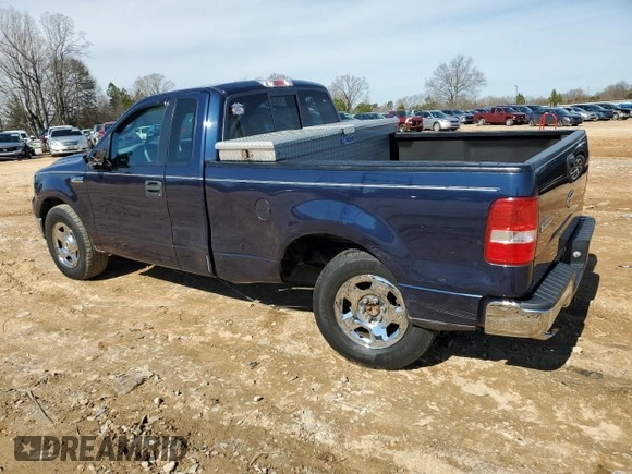2005 Ford F-150 XL with VIN 1FTRF12525KC15573, listed as a Copart auction lot 45293005 with 185,786 mi miles and Salvage Title. Bid and sale history available at carsss.com. Image 2.