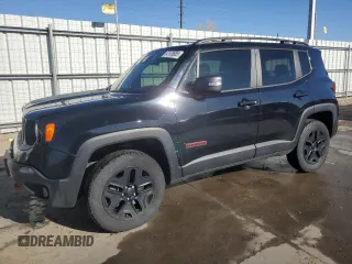 2018 Jeep Renegade Trailhawk z VIN ZACCJBCB7JPH36979, wystawiony jako Copart lot #53108685 z przebiegiem 86 380 mil mil oraz Szkoda całkowita • Salvage title. Historia ofert i sprzedaży dostępna na DreamBid. Obrazek 1.