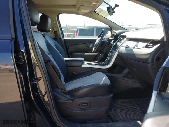 2013 Ford Edge SEL with VIN 2FMDK4JC0DBC77355, listed as a IAAI auction lot 41903084 with 110,374 mi miles. Bid and sale history available at carsss.com. Image 5.
