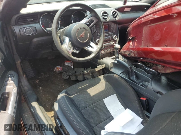 2015 Ford Mustang V6 z VIN 1FATP8EM1F5415543, wystawiony jako Copart lot #59265635 z przebiegiem 217 761 mil mil oraz Szkoda całkowita • Salvage title. Historia ofert i sprzedaży dostępna na DreamBid. Obrazek 8.