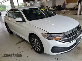 2024 Volkswagen Jetta S with VIN 3VW5M7BU4RM073219, listed as a IAAI auction lot 42734428 with 18,147 mi miles and . Bid and sale history available at DreamBid. Image 6.