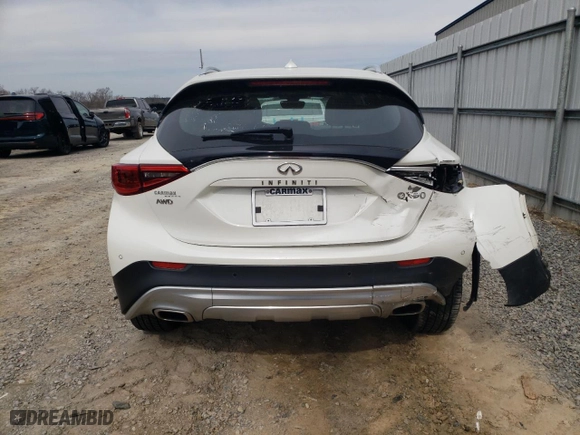 2019 Infiniti QX30 ESSENTIAL with VIN SJKCH5CRXKA008775, listed as a Copart auction lot 43309033 with 78568 miles. Bid and sale history available at carsss.com. Image 6.