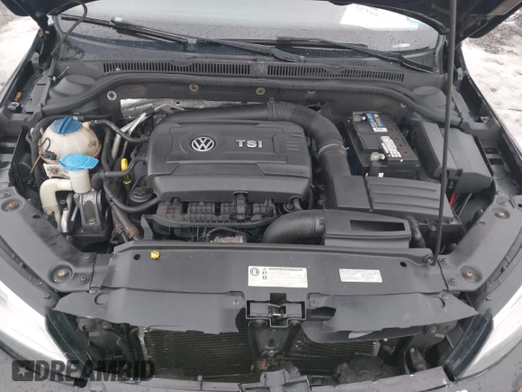 2014 Volkswagen Jetta SEL z VIN 3VWL17AJ6EM428036, wystawiony jako IAAI lot #41716470 z przebiegiem 171 805 mil mil oraz . Historia ofert i sprzedaży dostępna na DreamBid. Obrazek 10.