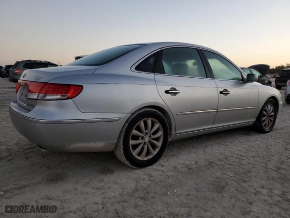 2006 Hyundai Azera SE with VIN KMHFC46F56A083928, listed as a Copart auction lot 77825994 with 88,461 mi miles and Clean Title. Bid and sale history available at carsss.com. Image 3.