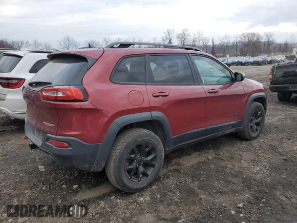 2017 Jeep Cherokee Trailhawk L Plus with VIN 1C4PJMBB6HW581711, listed as a Copart auction lot 89088395 with 102,365 mi miles and Salvage Title. Bid and sale history available at carsss.com. Image 3.