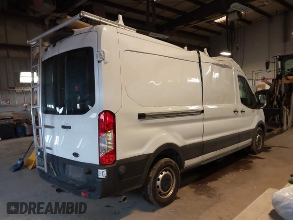 2020 Ford Transit Cargo with VIN 1FTBR1C86LKB61497, listed as a IAAI auction lot 41251878 with 44,294 mi miles and . Bid and sale history available at DreamBid. Image 4.